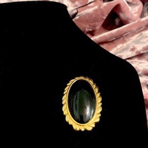 Signed Vintage Monet Large Gold Tone Pin Black Cab Brooch Jewelry